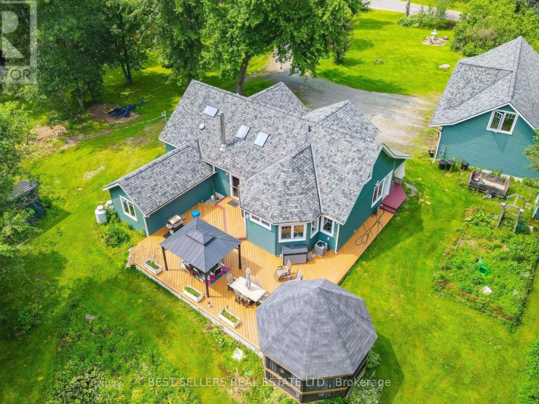 1622 HOUSEYS RAPIDS ROAD, Kahshe River