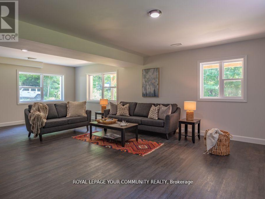 9297 HIGHWAY 118 E, Minden Hills (Minden)