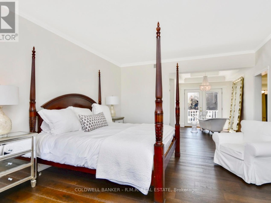 10 ARMITAGE AVENUE, 