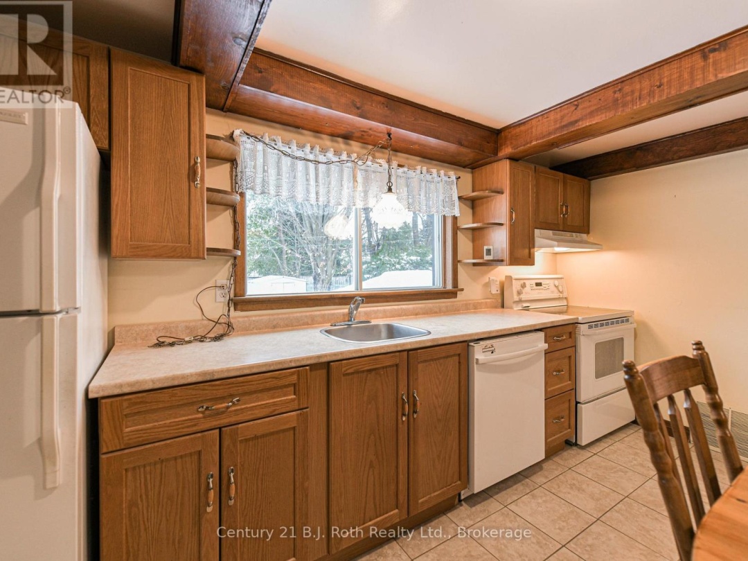 337 COLBORNE STREET W, 