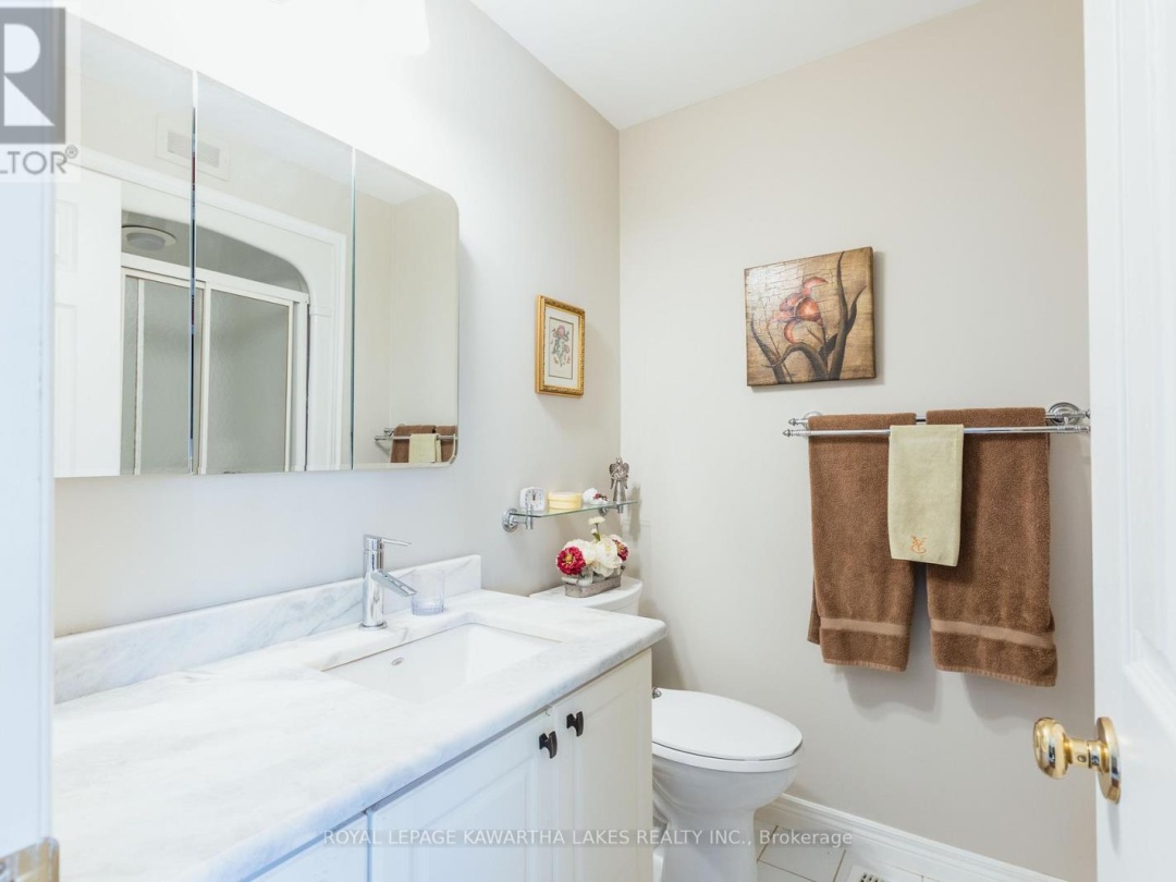 83 NAVIGATORS TRAIL, Kawartha Lakes (Bobcaygeon)