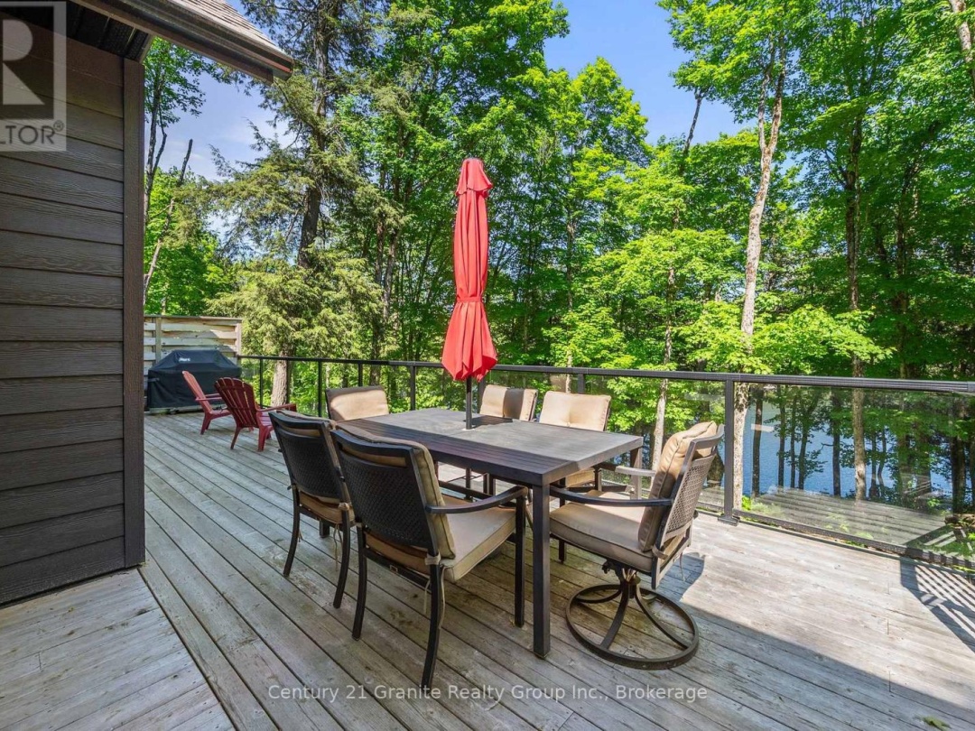 1577 RUGGED LANE, 