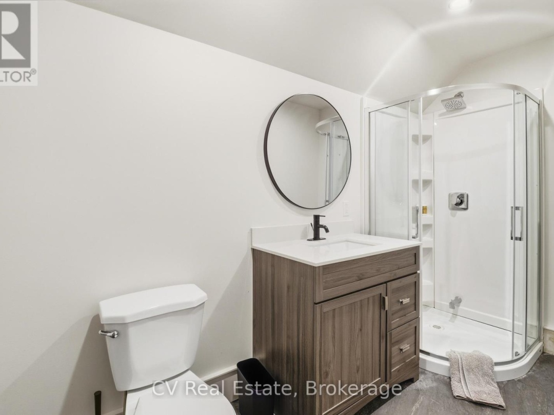 1069 WHITE EAGLE ROAD, Kahshe Lake