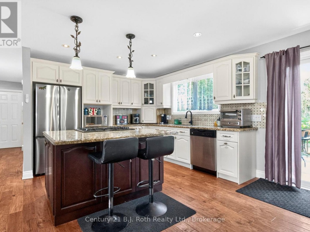 161 FOREST HARBOUR PARKWAY, Tay