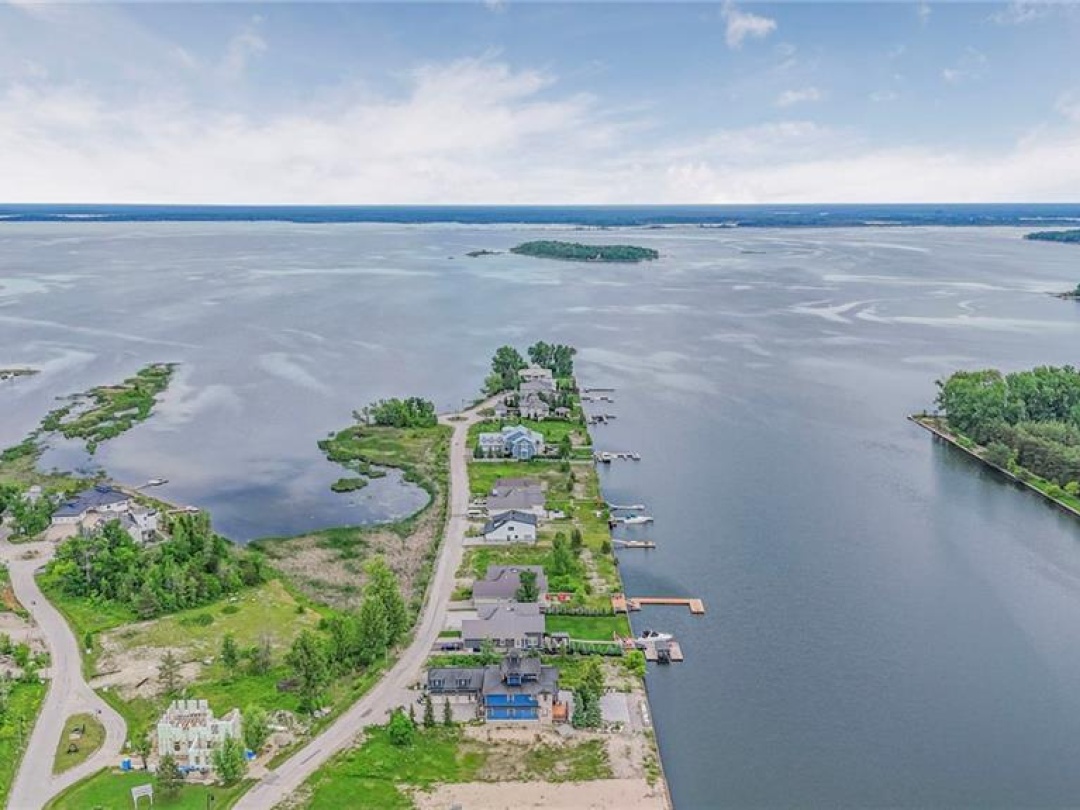 15 Dock Lane Unit# 8, Georgian Bay