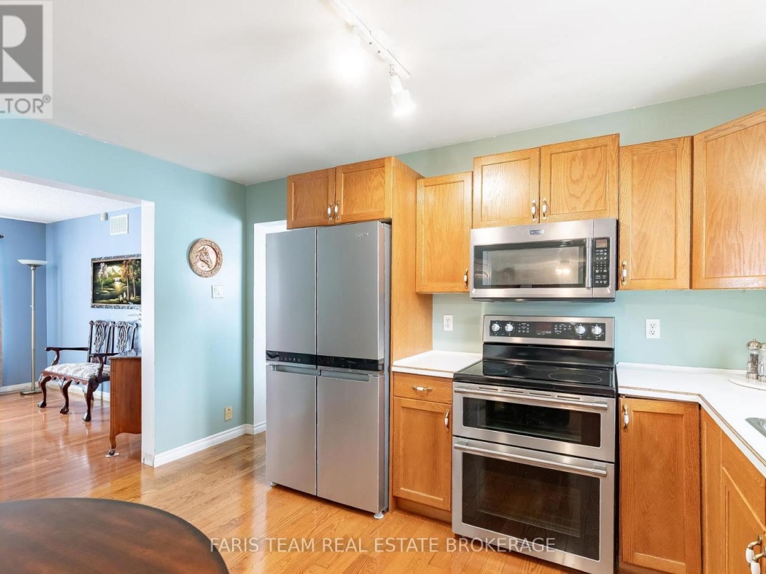 2104 NEWTON STREET, Tay