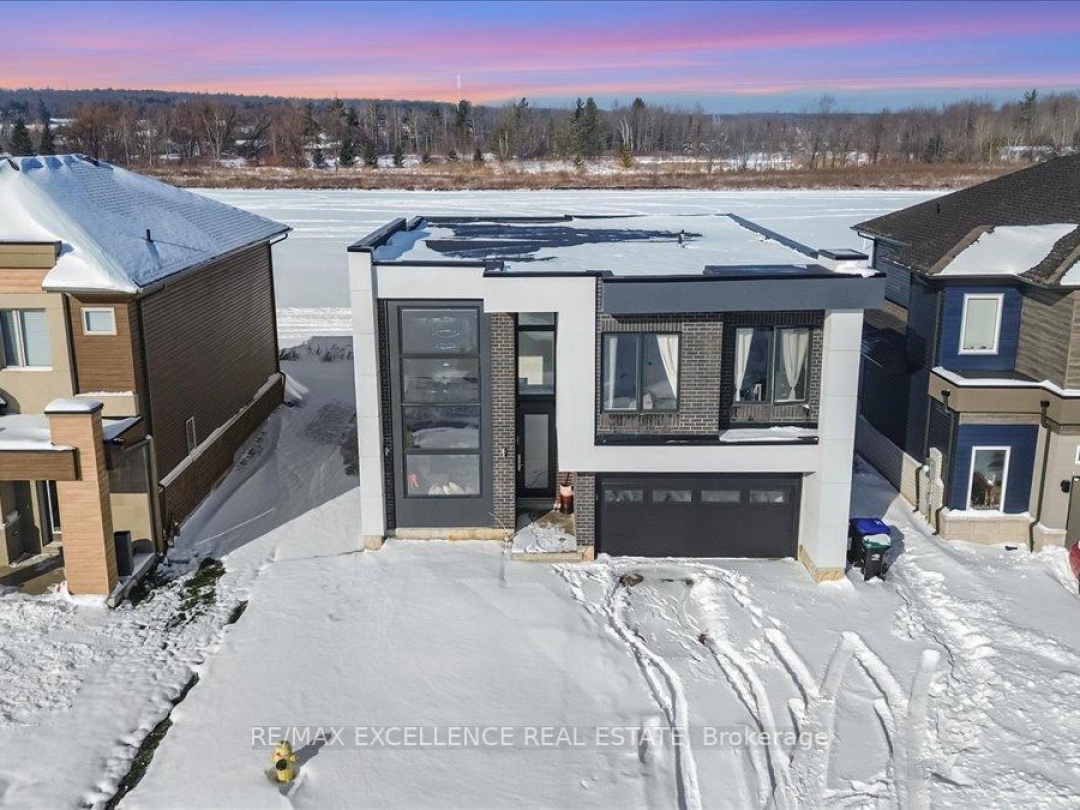 3717 QUAYSIDE DRIVE, Severn (West Shore)