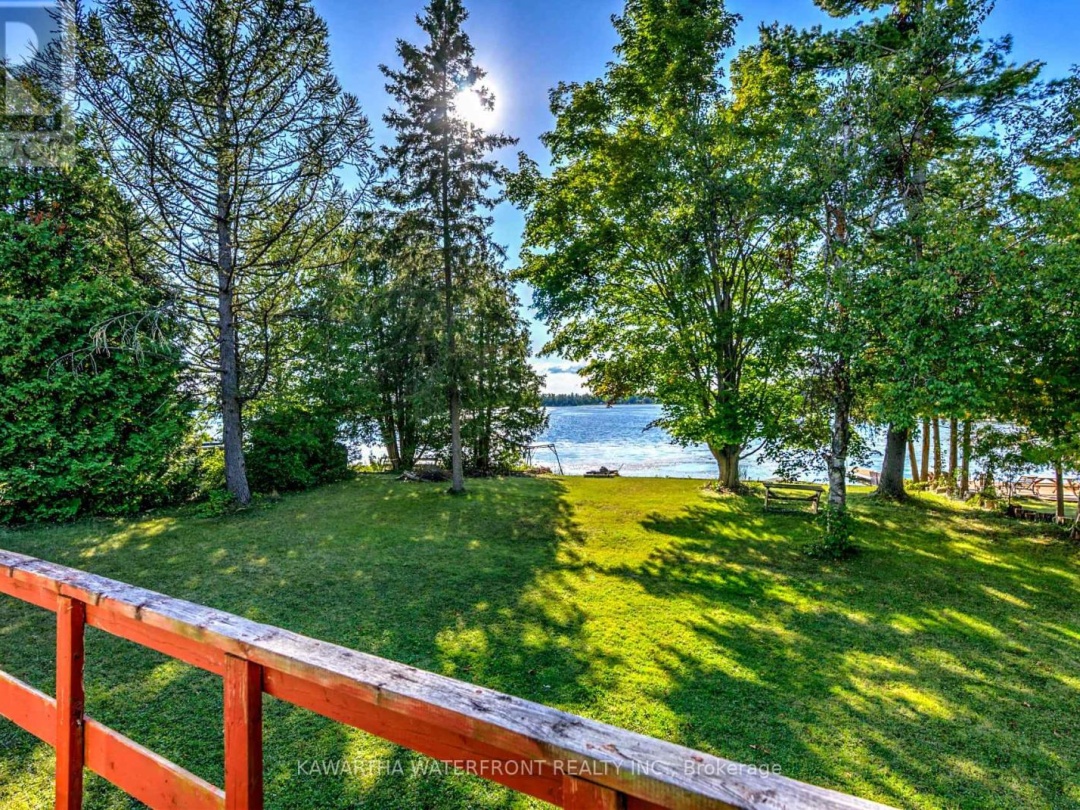 71 REDCAP BEACH LANE, Canal Lake
