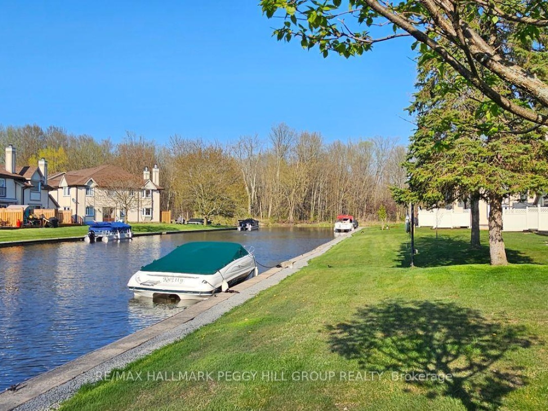 4 - 11 LAGUNA PARKWAY, Lake Simcoe