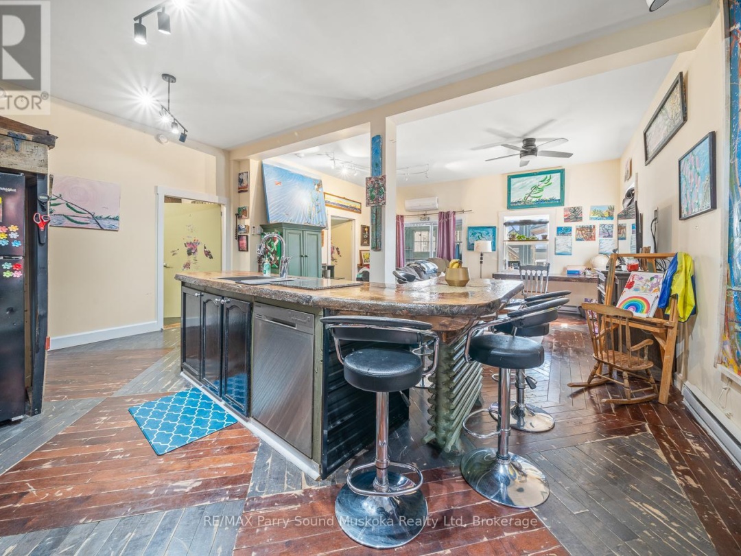 47 GIBSON STREET, Parry Sound