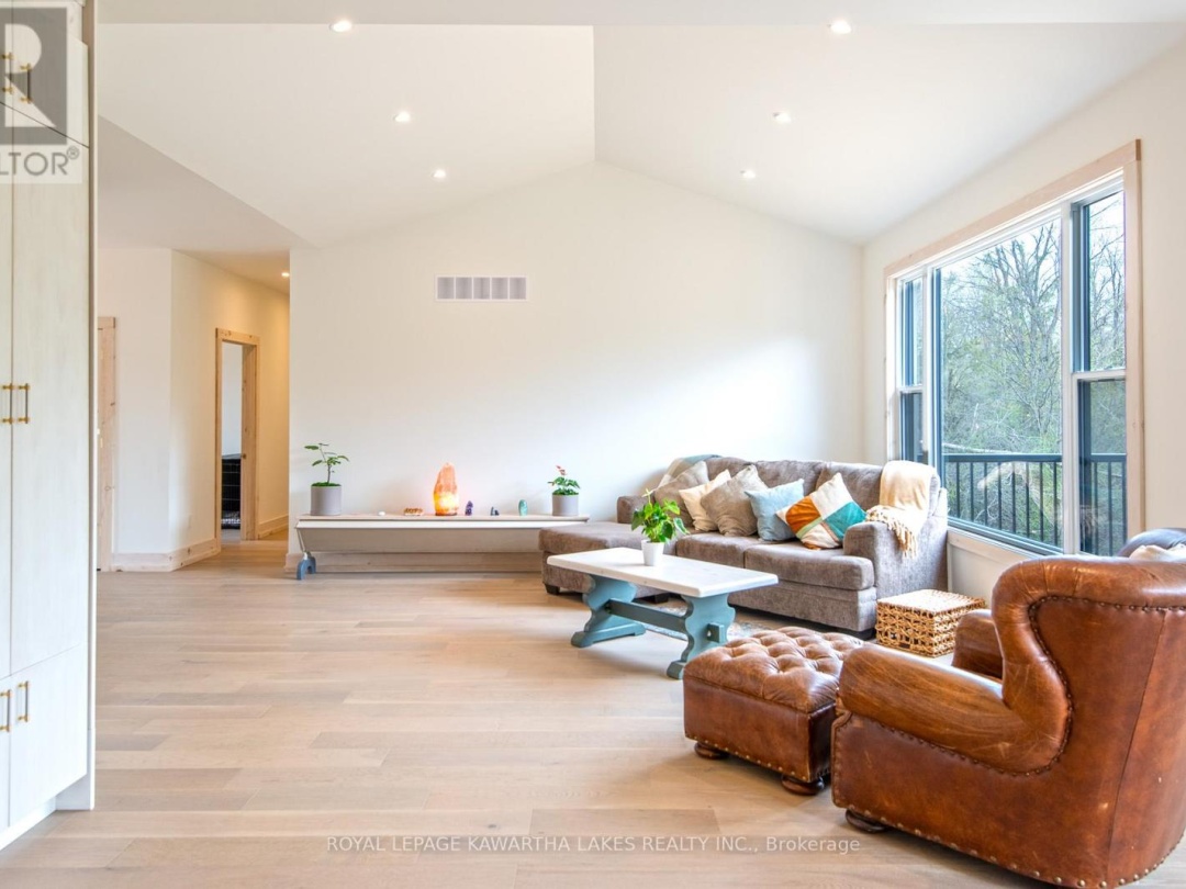 104 MOON LINE ROAD N, Trent Lakes