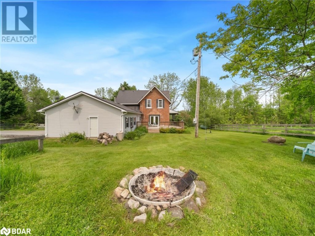 3062 TOWNLINE RR5 Line, 