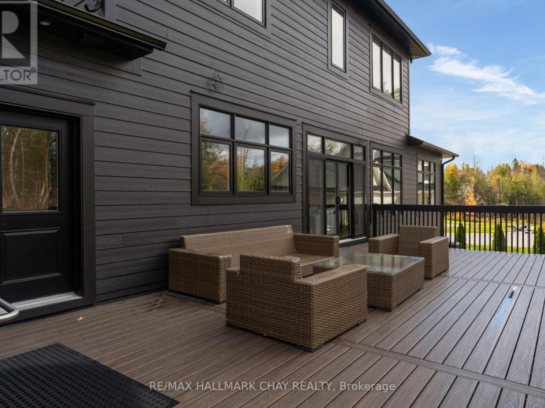 72 GEORGIAN GRANDE DRIVE, 