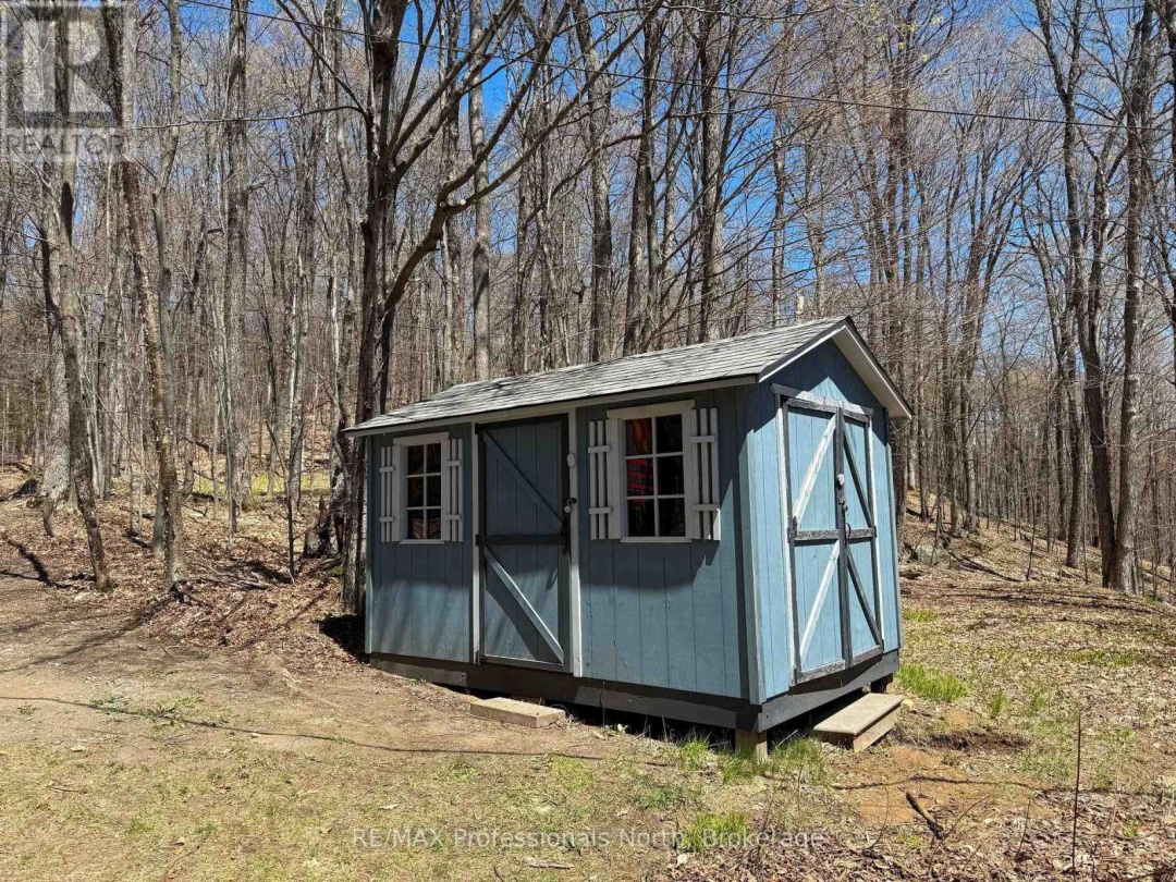 1226 HUBBARD & MONTGOMERY LANE, Minnicock Lake