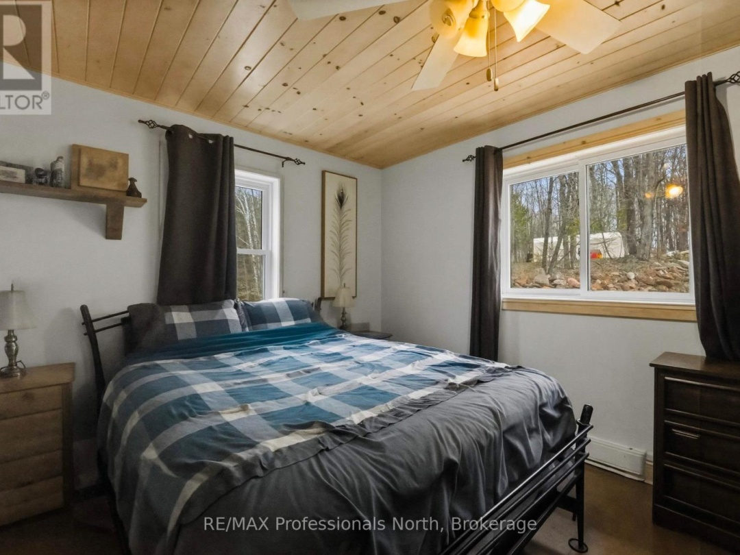 1310 ALEXANDER ROAD, Minden Hills (Minden)