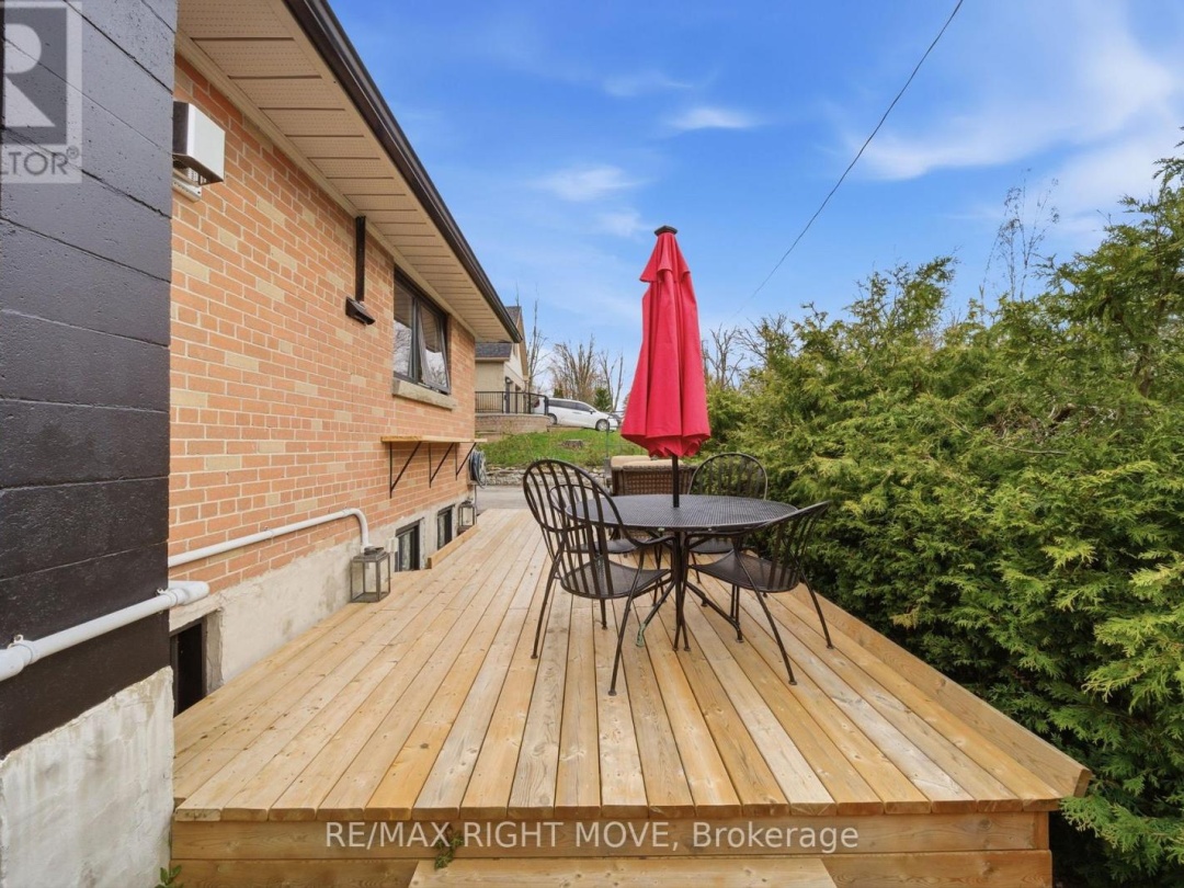 84 BRANT STREET W, Orillia