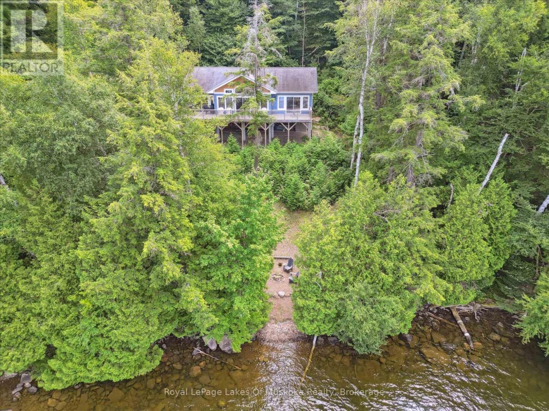 16368 KAWAGAMA-DENNISON ISLAND, Kawagama Lake