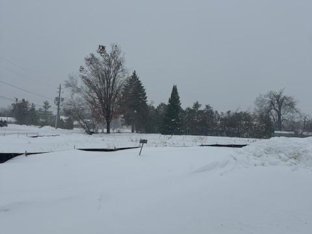 108 MAIN STREET, Kawartha Lakes (Bobcaygeon)