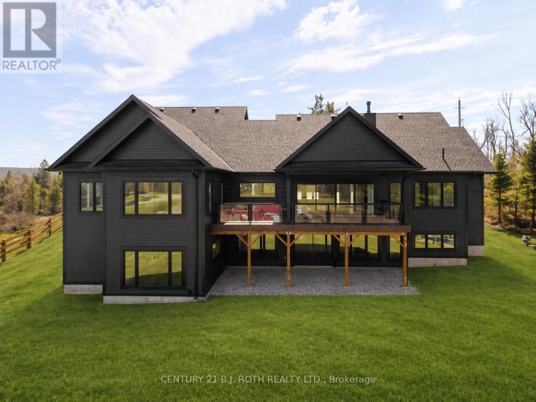 2 FRIESIAN COURT, Oro-Medonte