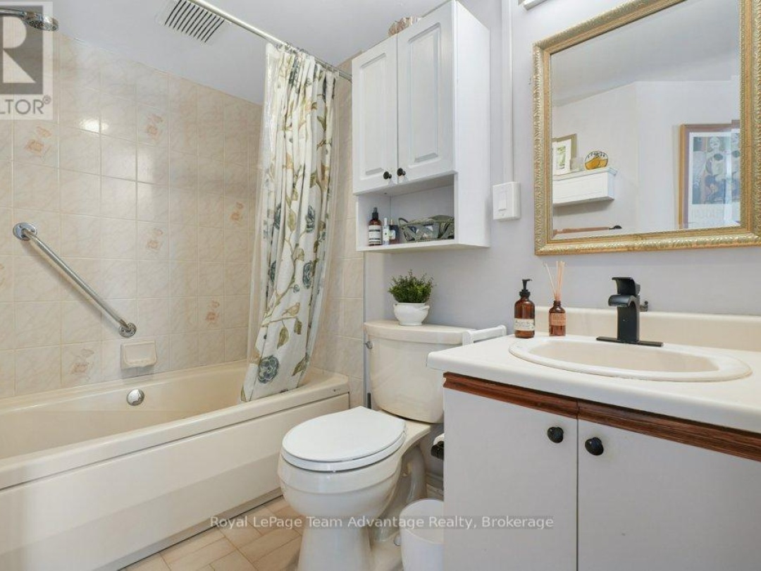 2E - 20 RYDER DRIVE, McDougall