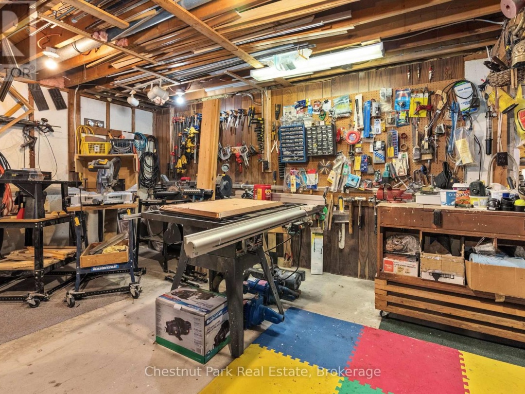 652 NORTH WASEOSA LAKE ROAD, 