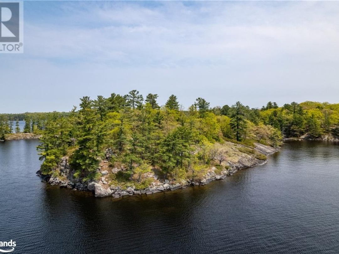 1032 Evergreen Crescent, Lake Muskoka