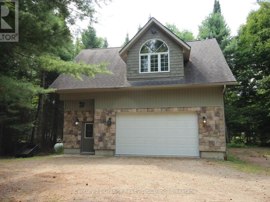 1082 GREEN LAKE ROAD, Gull River
