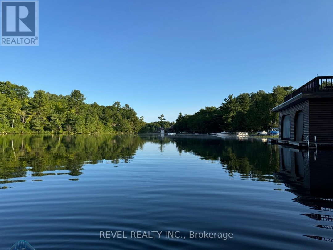 180 LAKE ROAD, Baxter Lake