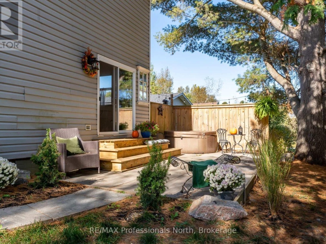 26 KITCHEN ROAD S, Huntsville (Chaffey)