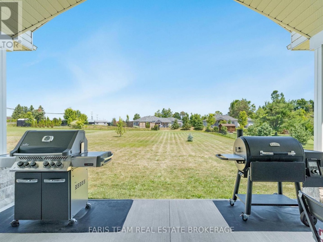 5 BREANNA BOULEVARD, Oro-Medonte (Prices Corners)
