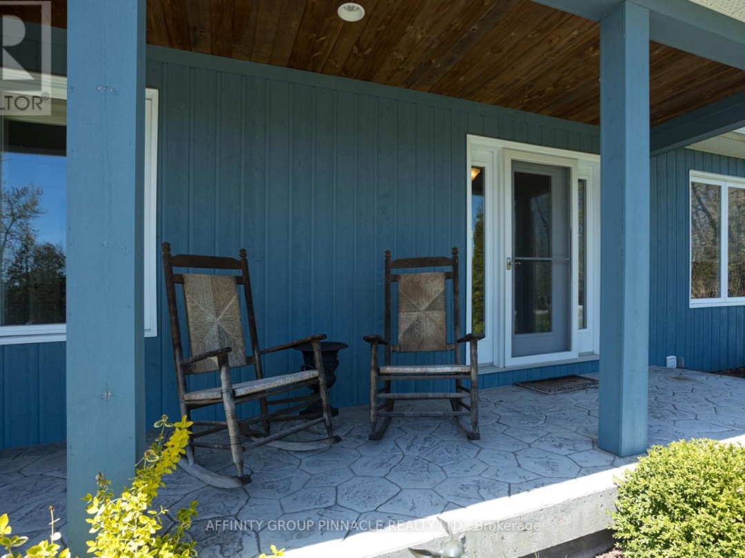 210 MOORINGS DRIVE, Burnt River