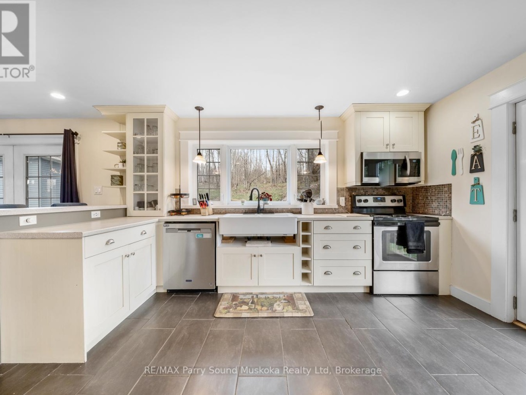 569 HURDVILLE ROAD, McKellar