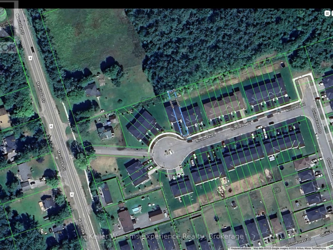 31 NICOLE PARK COURT, 