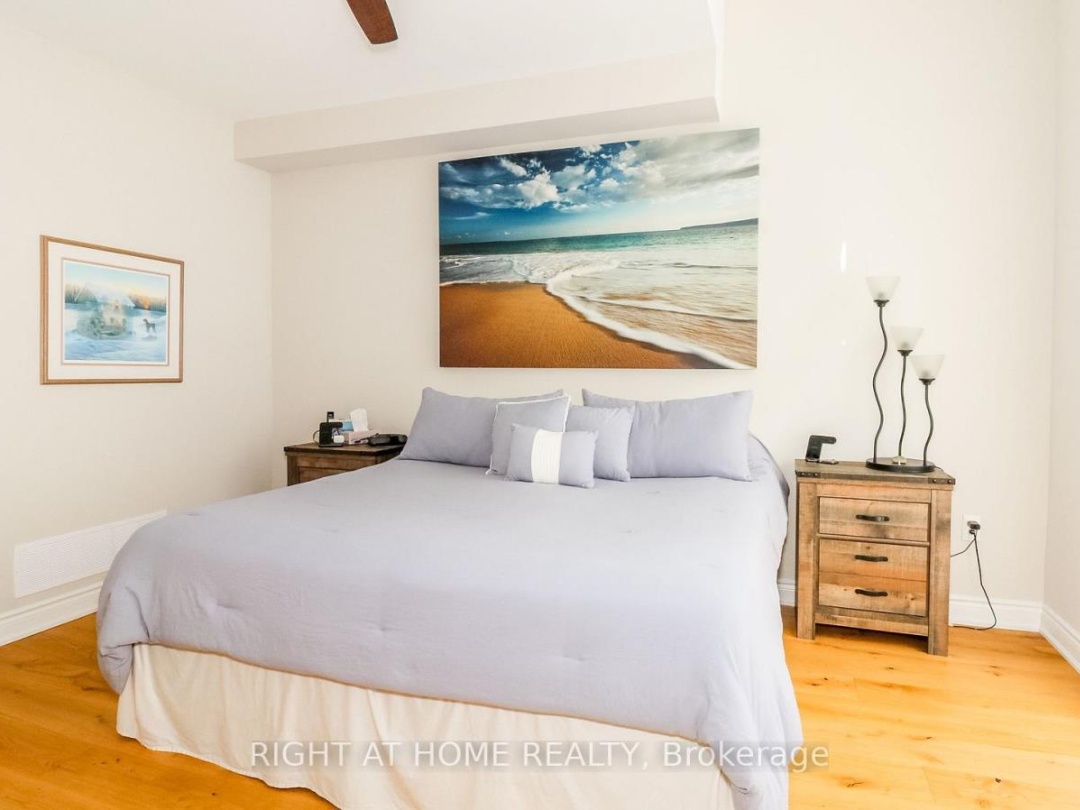 100 MARINA VILLAGE DRIVE, Georgian Bay