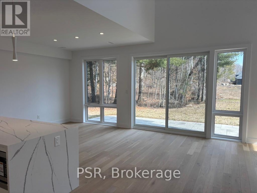 8 BAYPOINT COURT, Gravenhurst (Muskoka (S))