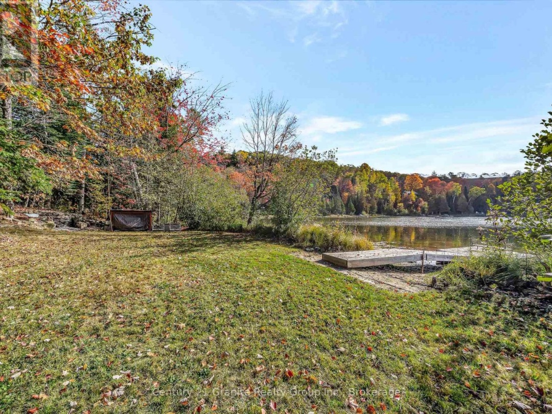 1081 CINNAMON LANE, Sharon Lake