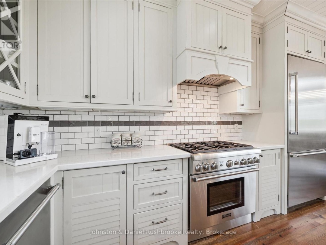 2-1350 STEPHENS BAY ROAD, Lake Muskoka