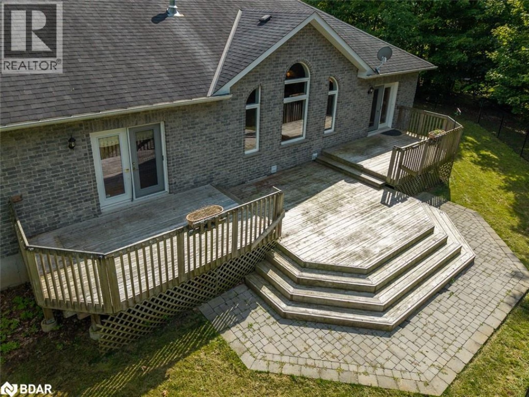 1882 PROVIDENCE Lane, 