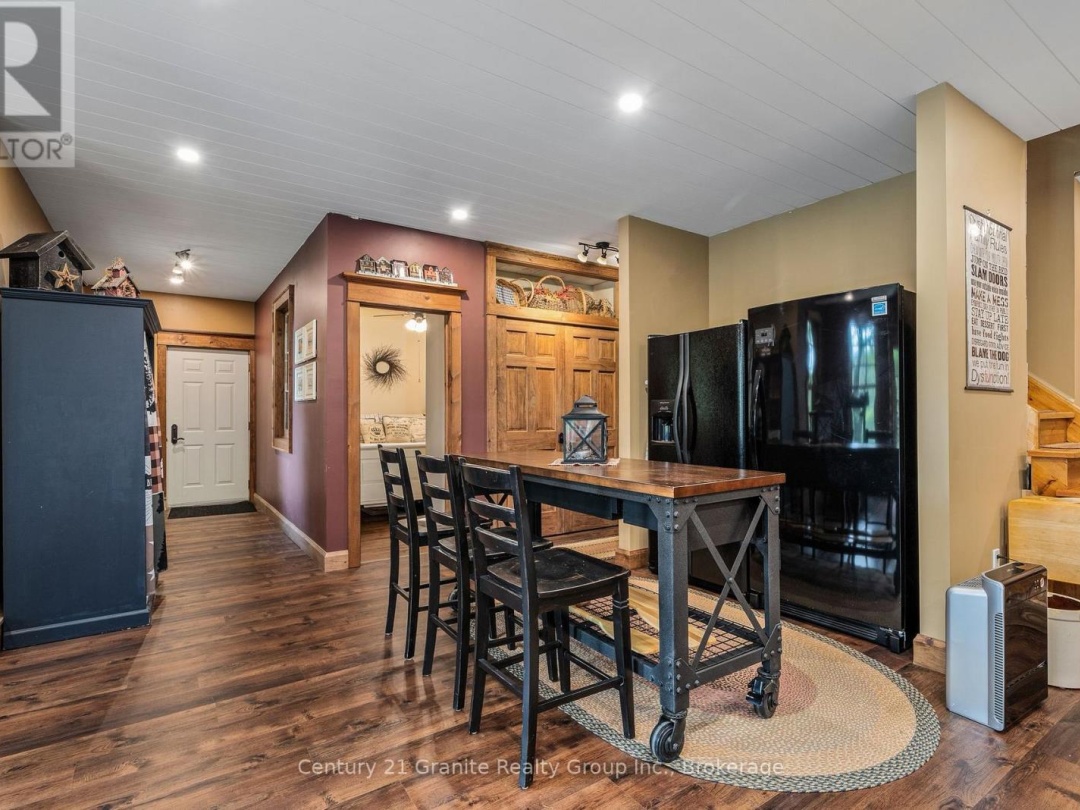 1031 ROTUNDA DRIVE, Contau Lake