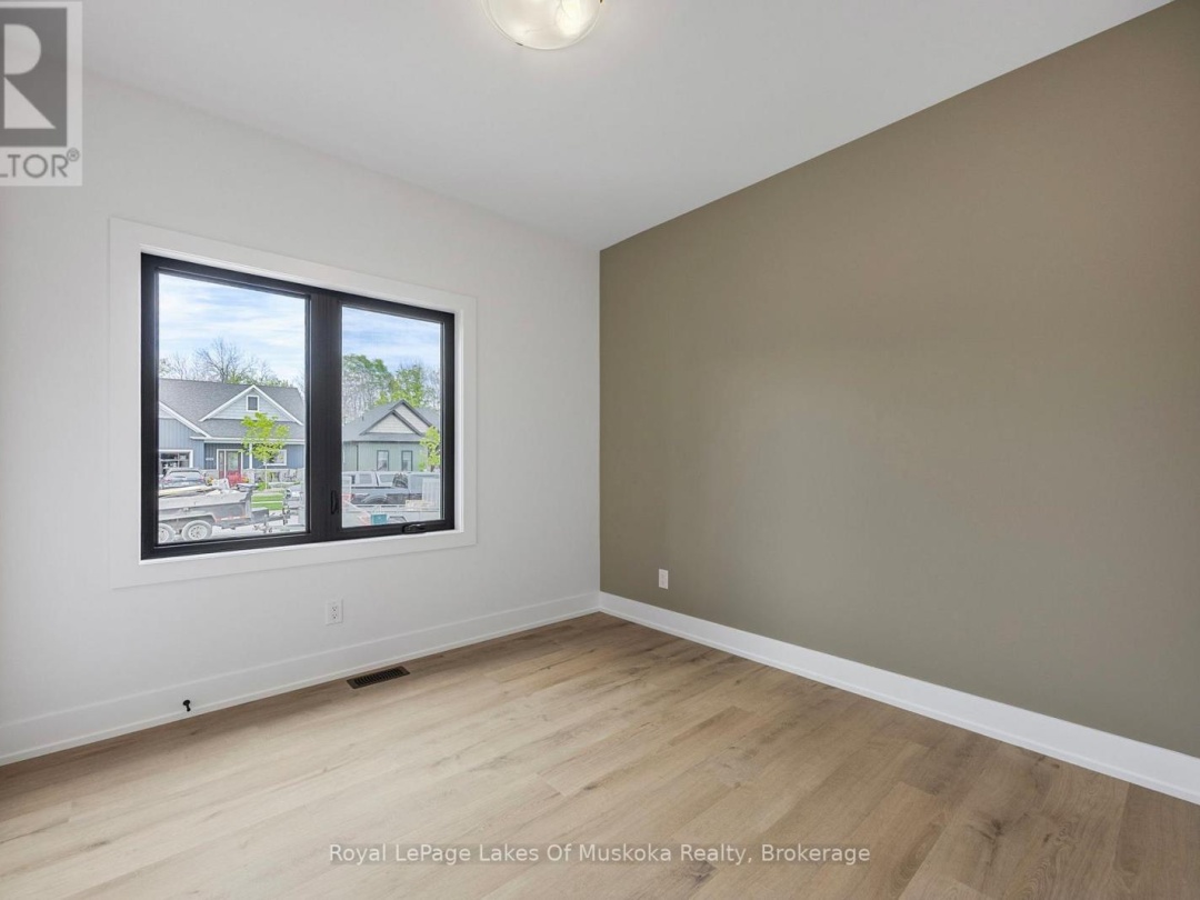 120 BRANDON AVENUE, Severn (Coldwater)
