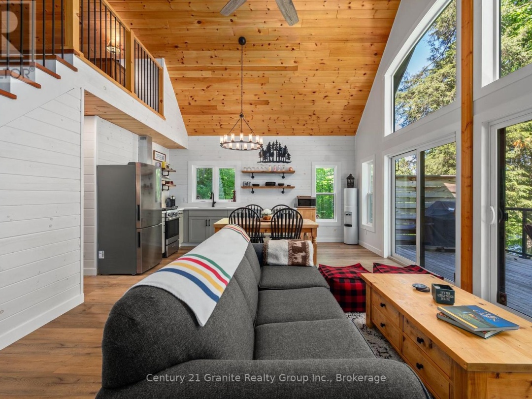 1577 RUGGED LANE, 