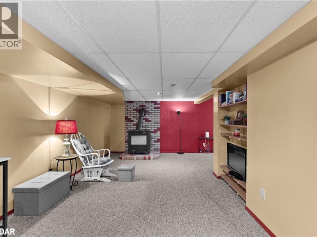 4297 HURONIA Road, 