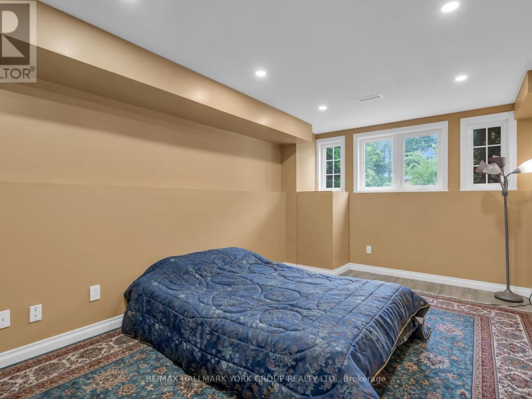 36 BALL AVENUE E, 