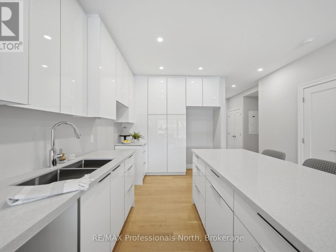 303 - 32 BRUNEL ROAD, Muskoka River
