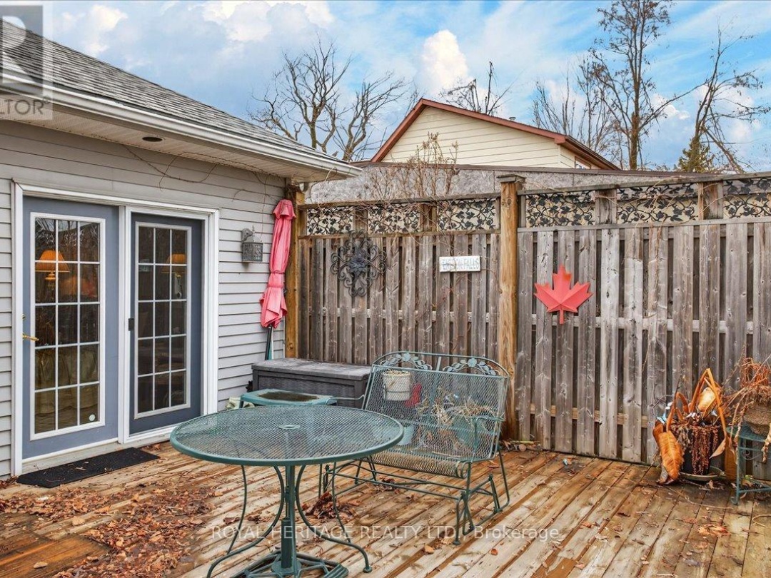 4 KENNEDY DRIVE, Kawartha Lakes (Fenelon Falls)