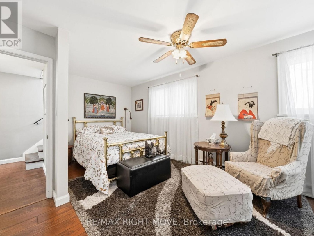 220 BELMORAL DRIVE, Orillia