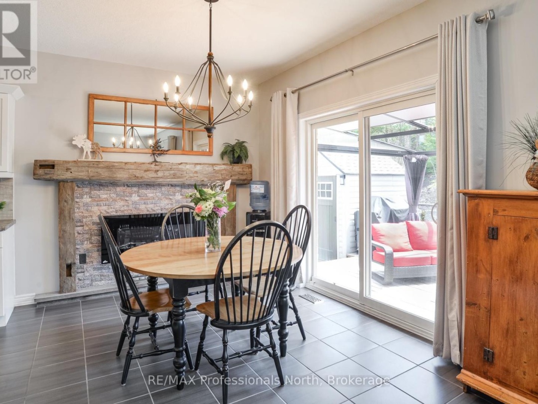 19 SELKIRK DRIVE, Huntsville (Chaffey)