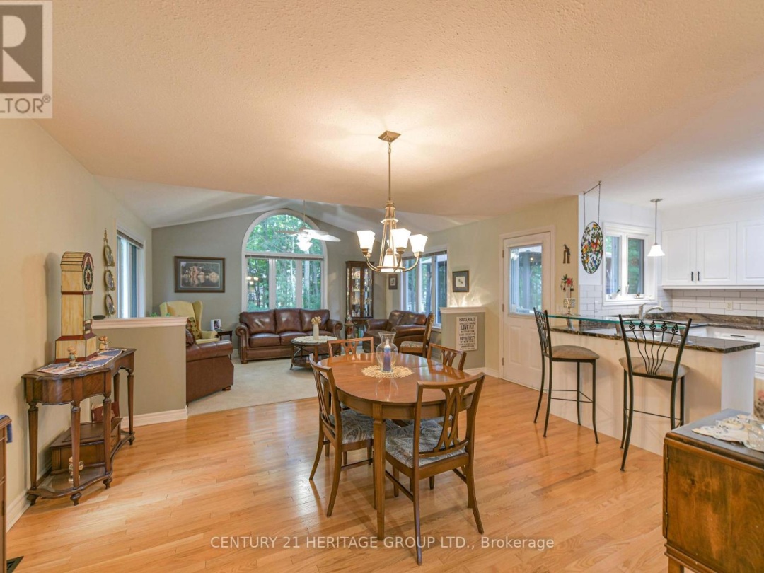 130 HEDGEWOOD LANE, Gravenhurst (Muskoka (S))