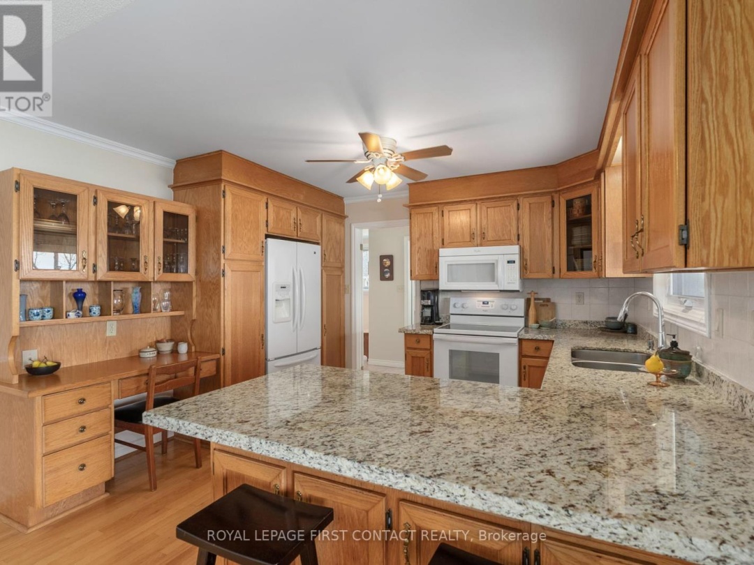 4051 RIVER ROAD, Lake Simcoe