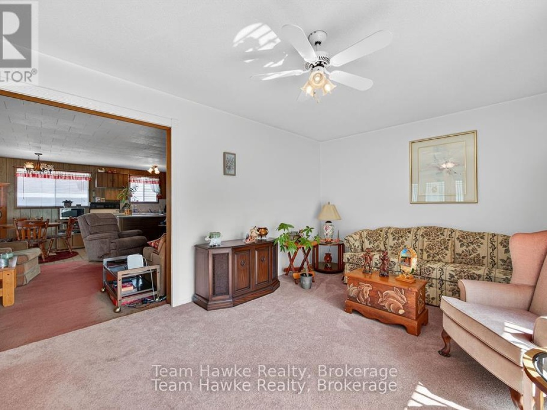 203 WOODLANDS AVENUE, 